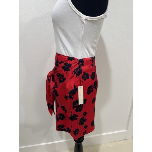NWT Capulet Mini Wrap Skirt Red with Blue Flowers Size S - Picture 2 of 8